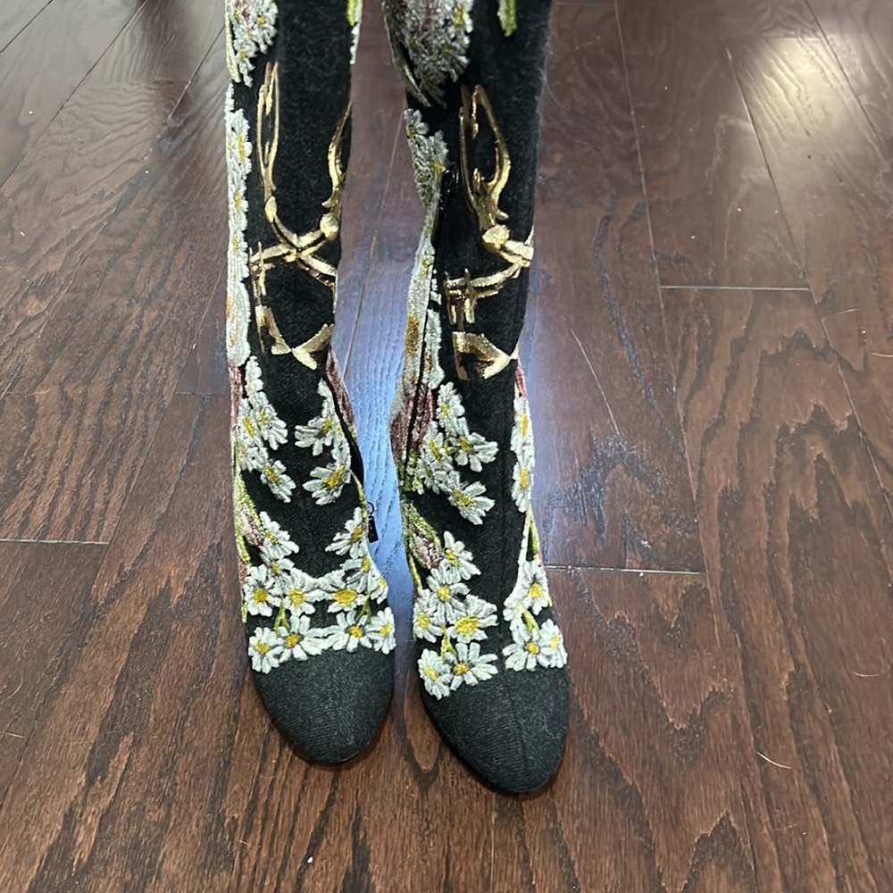 Vintage Dolce & Gabbana embroidered tall boot size 37.5 - Picture 5 of 12